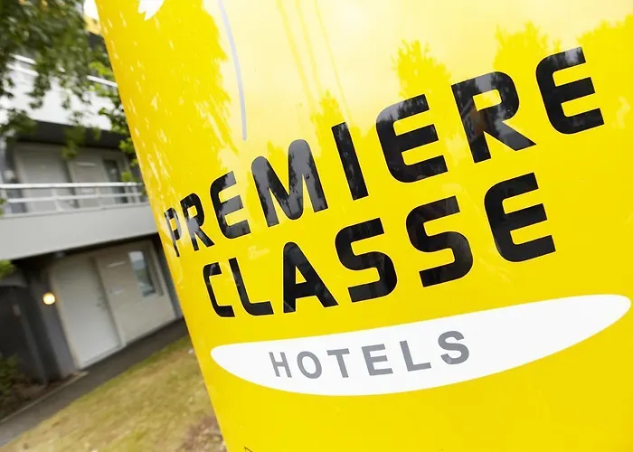 מלון Premiere Classe Lyon Est - Bron Eurexpo *