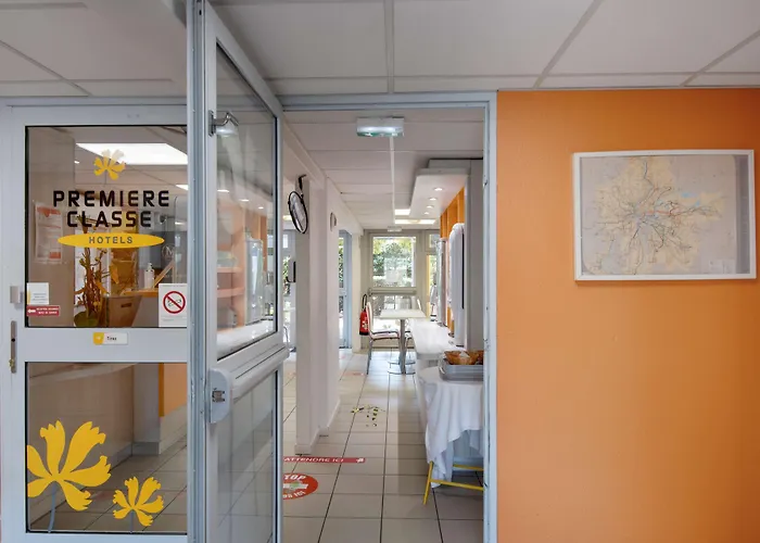 Premiere Classe Lyon Est - Bron Eurexpo * Décines-Charpieu