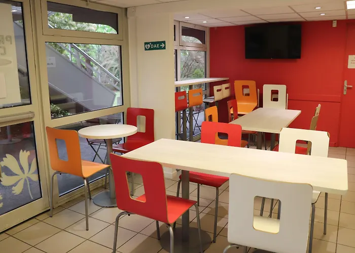 מלון Premiere Classe Lyon Est - Bron Eurexpo