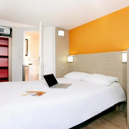 Premiere Classe Lyon Est - Bron Eurexpo