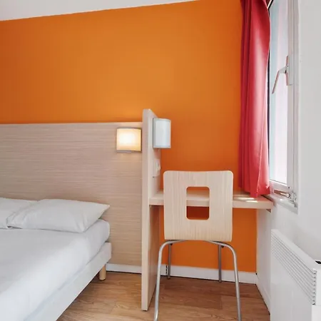 Premiere Classe Lyon Est - Bron Eurexpo *