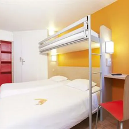 Premiere Classe Lyon Est - Bron Eurexpo * Décines-Charpieu