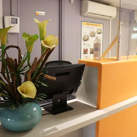 Otel Premiere Classe Lyon Est - Bron Eurexpo
