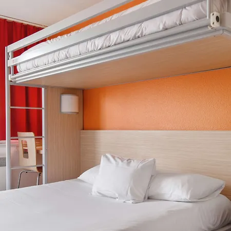 Otel Premiere Classe Lyon Est - Bron Eurexpo Décines-Charpieu
