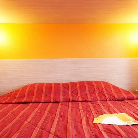 Hotel Premiere Classe Lyon Est - Bron Eurexpo